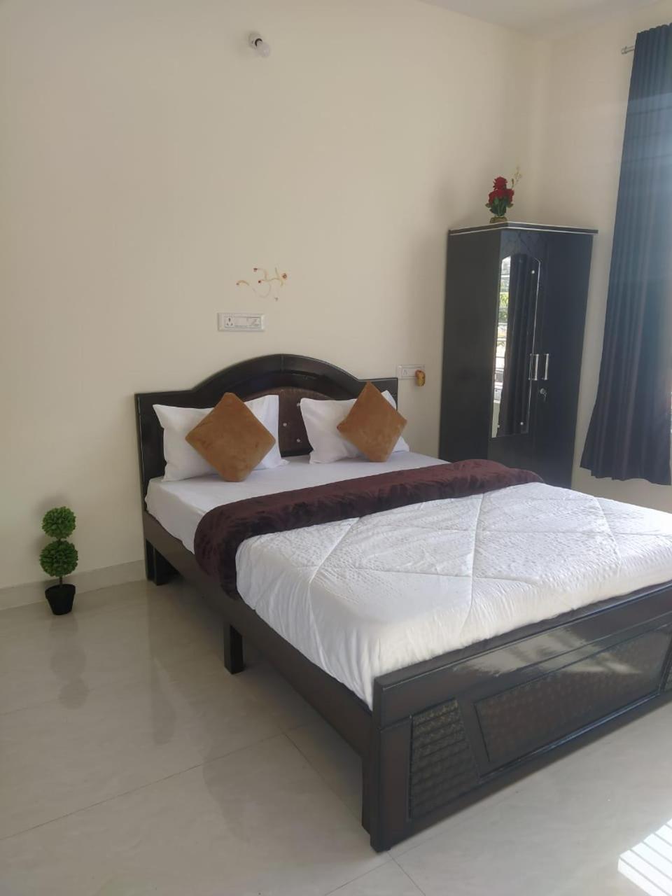 Nandi Skandagiri Guest House Екстер'єр фото